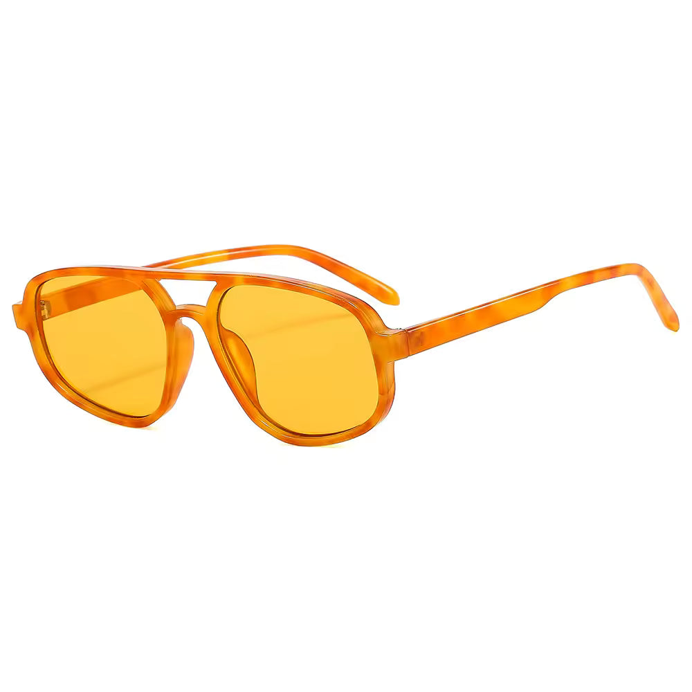 Óculos Essenza – Lateral, Armação Laranja com Lentes Amarelas