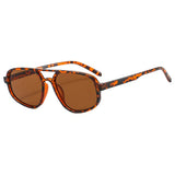 Óculos Essenza – Lateral, Armação Leopardo com Lentes Marrons